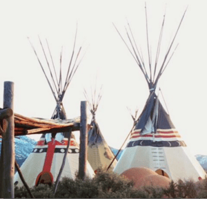 tipis